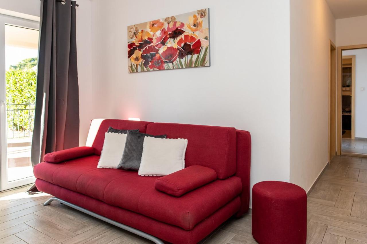 Apartments Sutalo 챠브타트 외부 사진